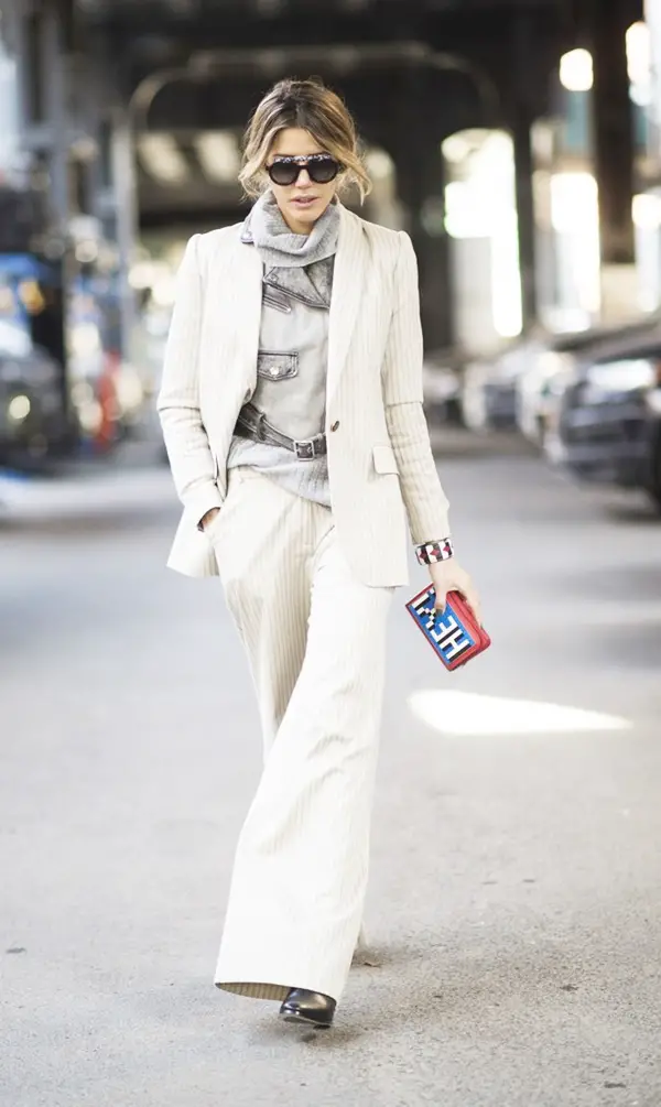 45 Charming Office Outfits To Wear This Winter